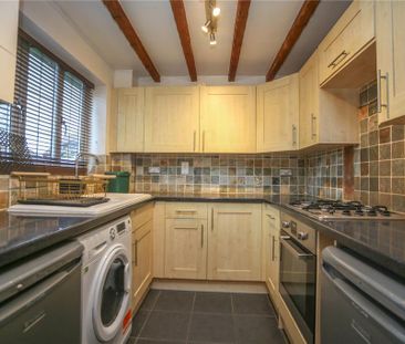 2 bedroom terraced house to rent - Photo 3