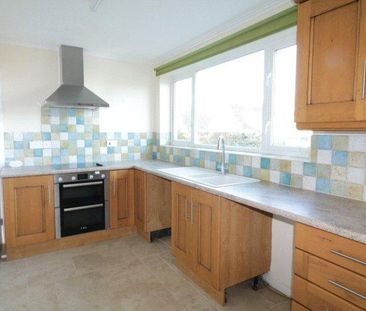 4 bedroom detached house to rent - Photo 5