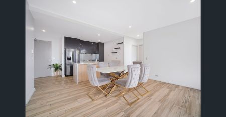 Luxury 3 Bedroom Meriton Apartment with Resort-Style Facilities & Dual Parking - Photo 3