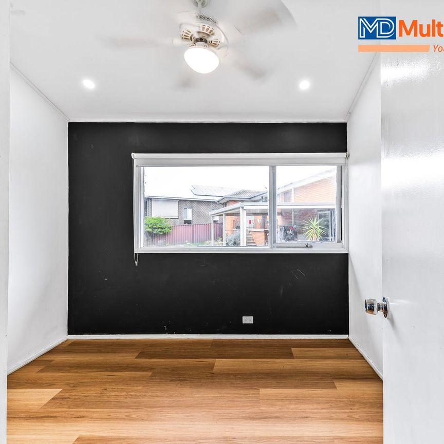 For Lease - Comfortable & Convenient 3-Bedroom Family Home. - Photo 1