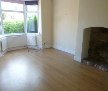 3 bedroom terraced house to rent - Photo 6