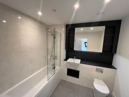 2 bedroom flat to rent - Photo 5