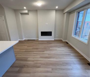 For Lease - 5 Genoa Drive, Hamilton, Ontario - Photo 1