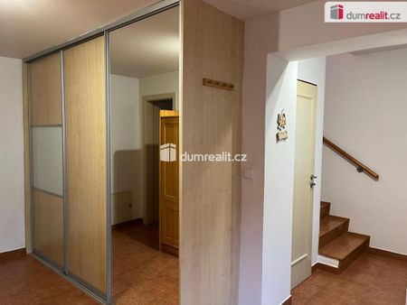 Pronájem bytu 2+kk 80 m2 - Fotografie 5