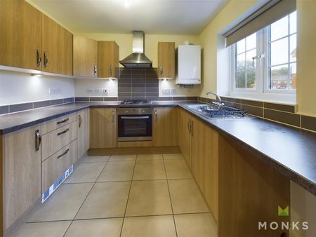 10 Lawford Gardens, Oswestry, SY11 3GX - Photo 3