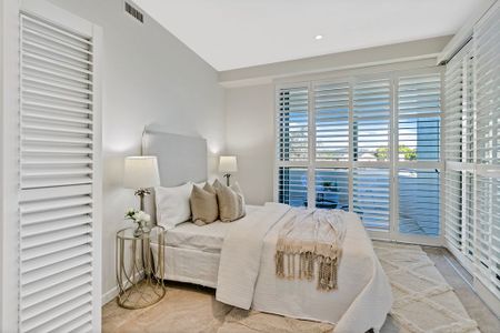 Luxury Waterfront Living! - Photo 5