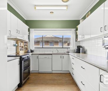 THREE BEDROOM WEATHERBOARD WITH SIDE ACCESS IN SEBASTOPOL - Photo 5