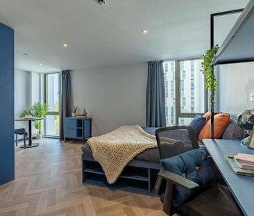 1 bedroom in a flat share to rent - Photo 3