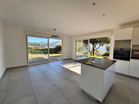 Location Maison 5 pièces 152m² NICE 06000 - Photo 2