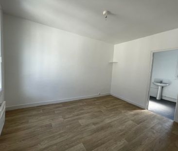 Location Appartement 2 pièces 41m² - Photo 2