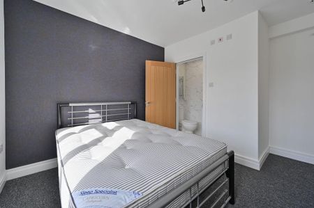 Studio to rent - Photo 4