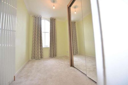 Sextant Avenue, E14 - Photo 2