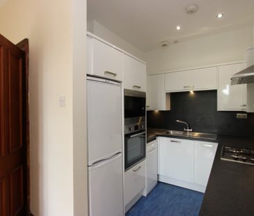Broomhill Drive, Broomhill, Glasgow, G11 7AA - Photo 5