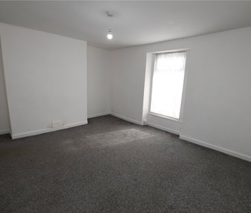 1 Bed Property To Rent - Photo 2