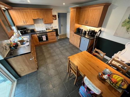 100 Gateside Manor, Ballyclare, BT39 9GA - Photo 4