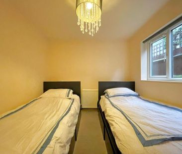 2 bedroom semi-detached bungalow to rent - Photo 6