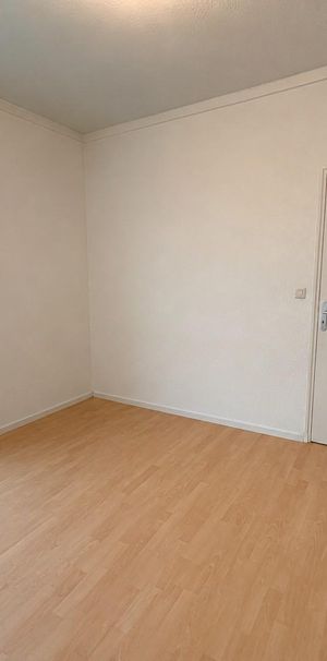 Location Appartement 2 pièces 38m² LE MANS 72100 - Photo 1