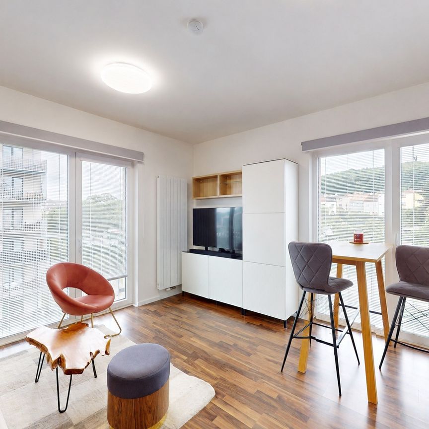 Pronájem bytu 1+kk a garsoniéry 27 m² - Photo 1