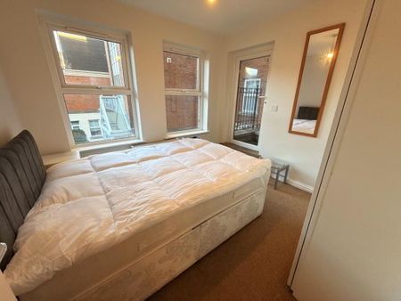 17 Ashley Courtyard, Belfast, BT9 7JS - Photo 5