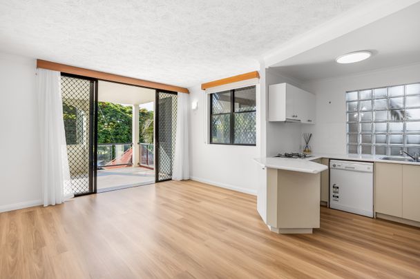 1/102 Sydney Street, New Farm QLD 4005 - House For Rent | Domain - Photo 1