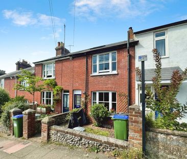 3 bedroom terraced house to rent - Photo 2