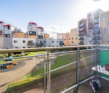 JOHN HARRISON WAY, Greenwich Millennium Village, SE10 - Photo 1