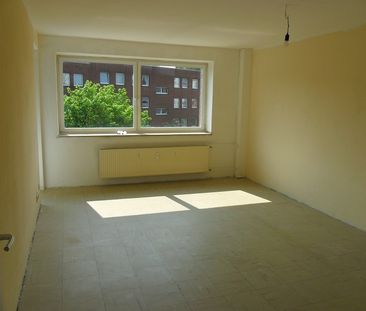Gemütliche Erdgeschoßwohnung mit Tageslichtbad und Sonnenbalkon! - Photo 3