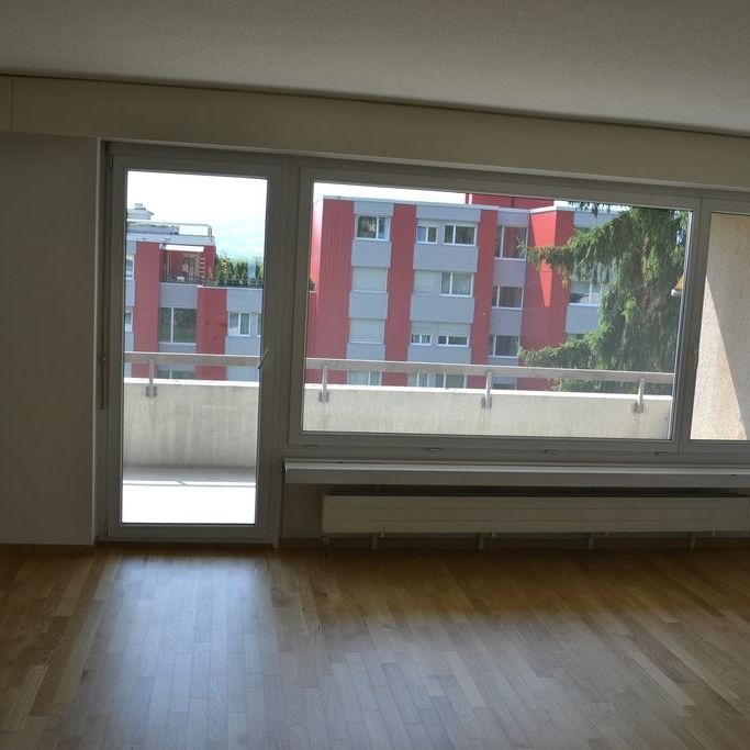 3.5-Zimmer Wohnung an idyllischer Lage im Herzen von Geroldswil - Photo 1