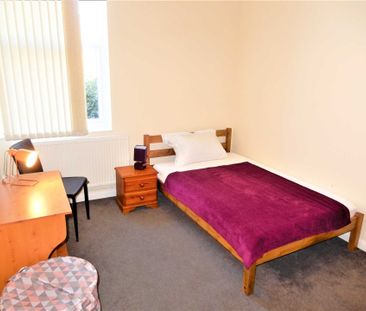 Ulcombe Gardens, Canterbury - Photo 1