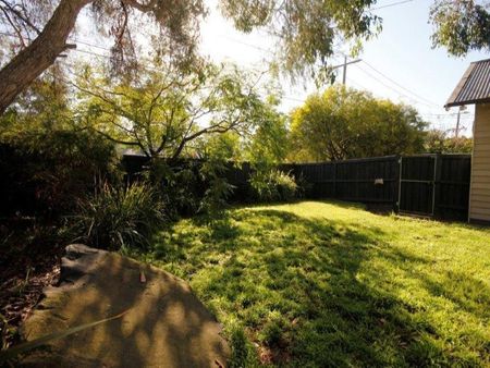 27 Nelson Street, Ringwood - Photo 4