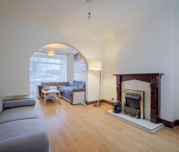45 Belfast Road, Bangor, BT20 3PW - Photo 2