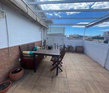 Alquiler de ático en Ensanche Centro - Soho - Photo 5