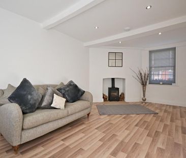 2 bedroom semi-detached house to rent - Photo 1