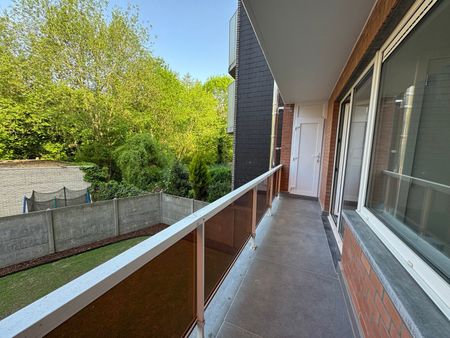 Appartement te huur in Sint-Agatha-Berchem - Foto 5