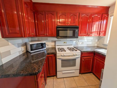 50 Welland Ave, St. Catharines (4) - All Inclusive 2 Bed Unit - Photo 4