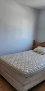 1 CH - 1 SDB - Gatineau - $1,000 /mo - Photo 3
