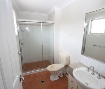 27/100 Oakmont Avenue, 4075, Oxley Qld - Photo 2