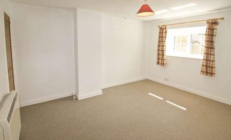 Fovant, Salisbury, SP3 - Photo 2