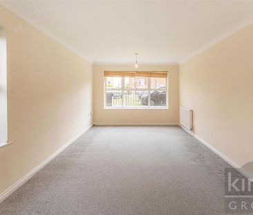 2 bedroom ground floor flat to rent - Photo 1