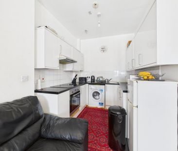 Meadfield Road, Meadfield Road, Langley,SL3 - Photo 3