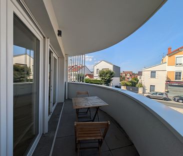 Location Appartement 3 pièces 66m² - Photo 3