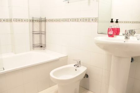 Plaza San Martín, Sevilla, Andalusia 41003 - Photo 3