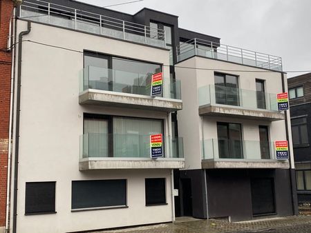 Appartement te huur - Foto 2