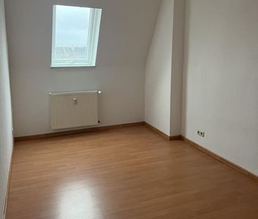 Perfekte Dachwohnung mit groÃem Balkon und tollen Blick in den grÃ... - Foto 1