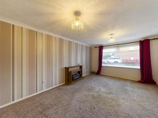 Lytham Drive, Cottingham, HU16 - Photo 1