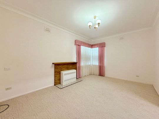 Ray White Real Estate Parkes - Photo 1