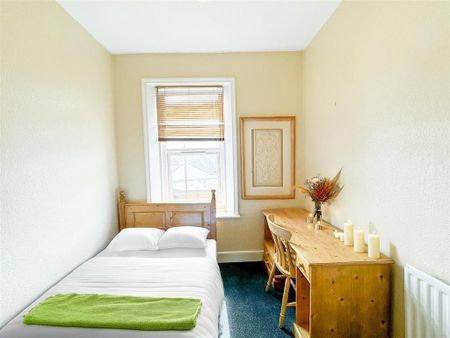 5 bedroom house to rent - Photo 4