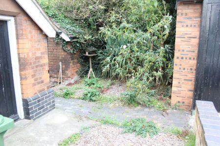 1 bedroom cottage to rent - Photo 3