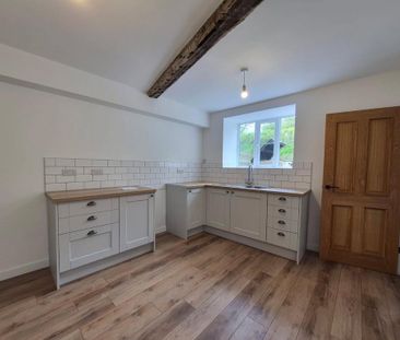 2 bedroom semi-detached house to rent - Photo 3