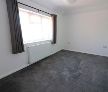 2 Bedroom Semi-Detached To Rent - Photo 6